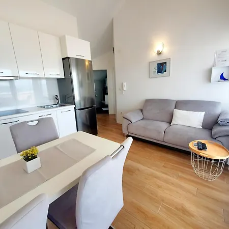 Apartments Marti Murter Exterior photo
