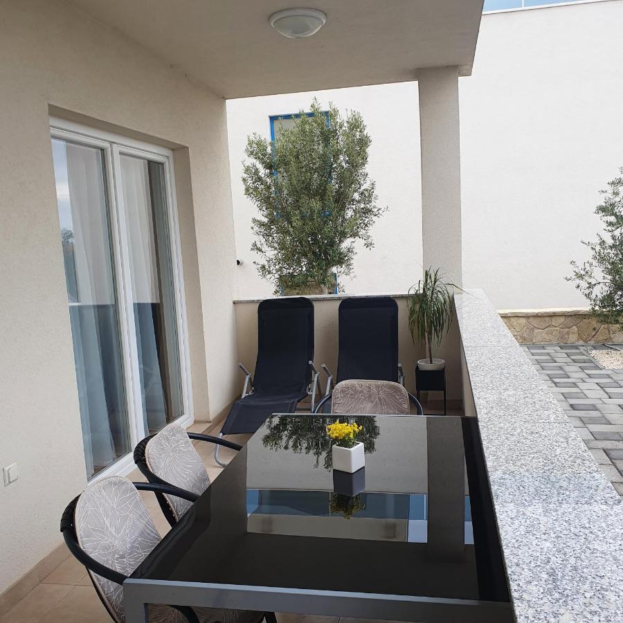 Marti Apartmán Murter