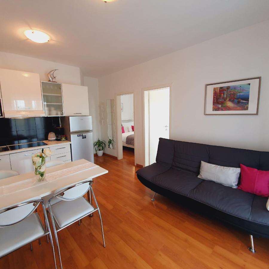 Marti Apartment Murter
