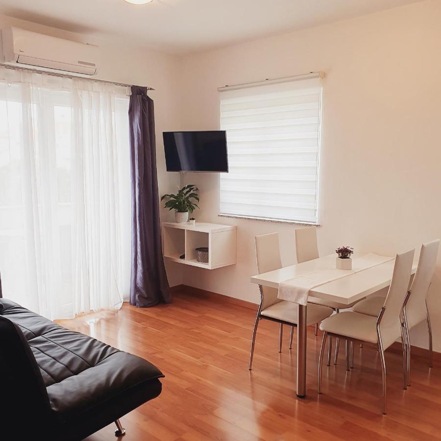 Marti Apartment *