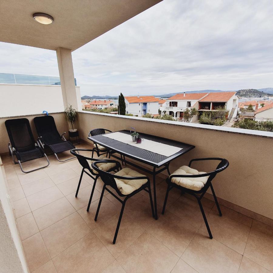 Marti Apartment