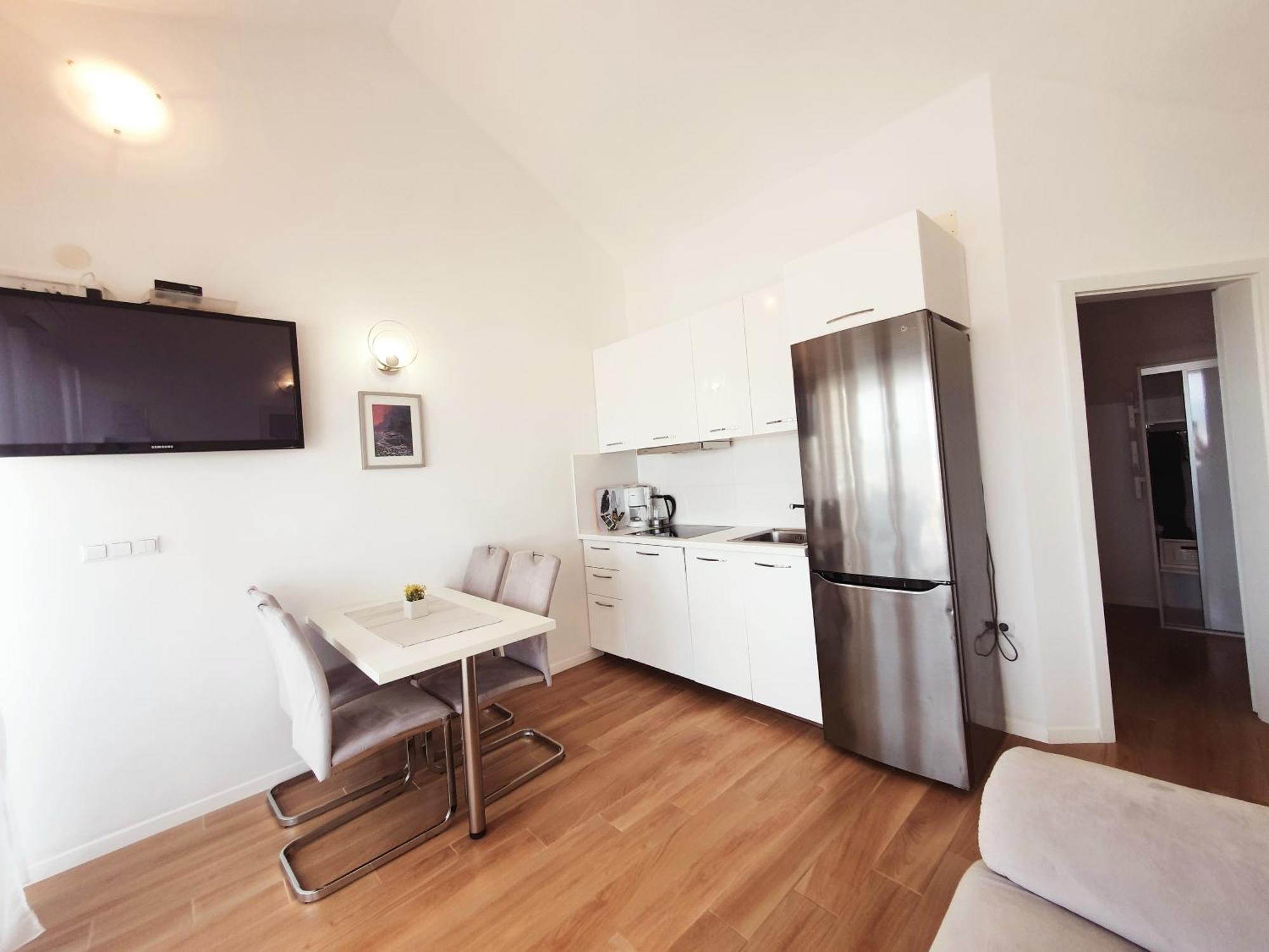 Marti Apartment *